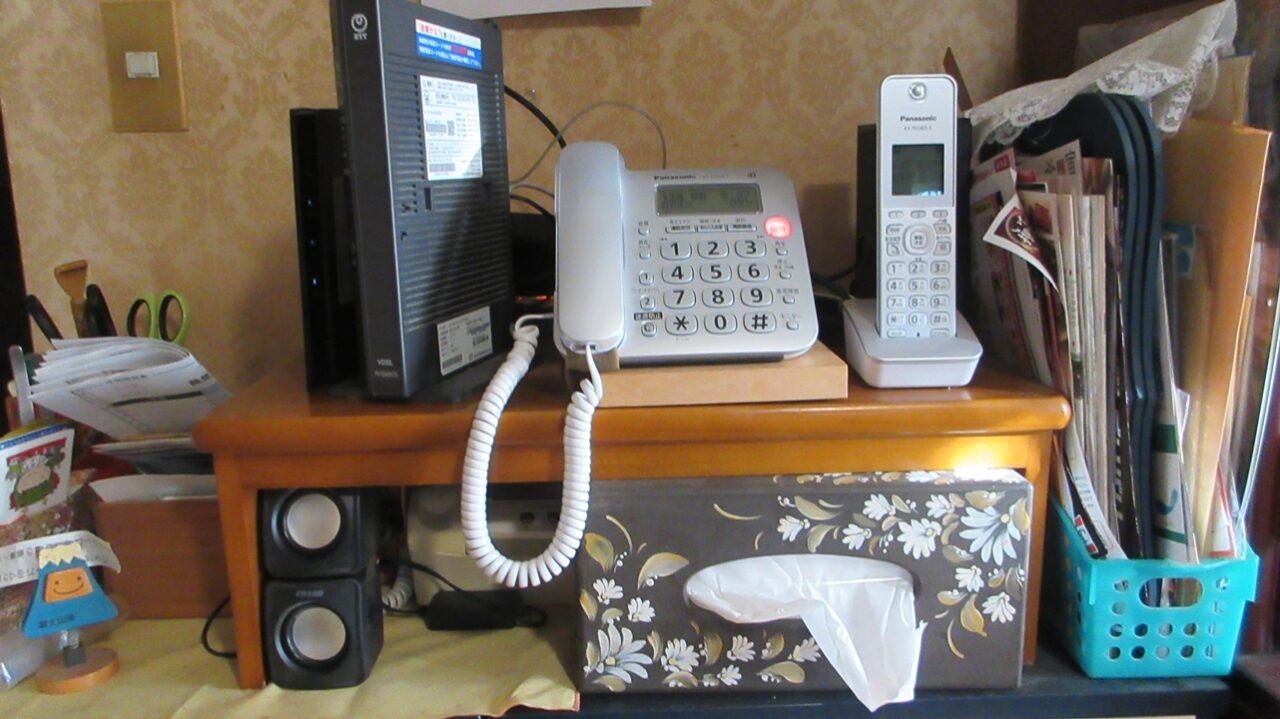 電話台周辺のようす