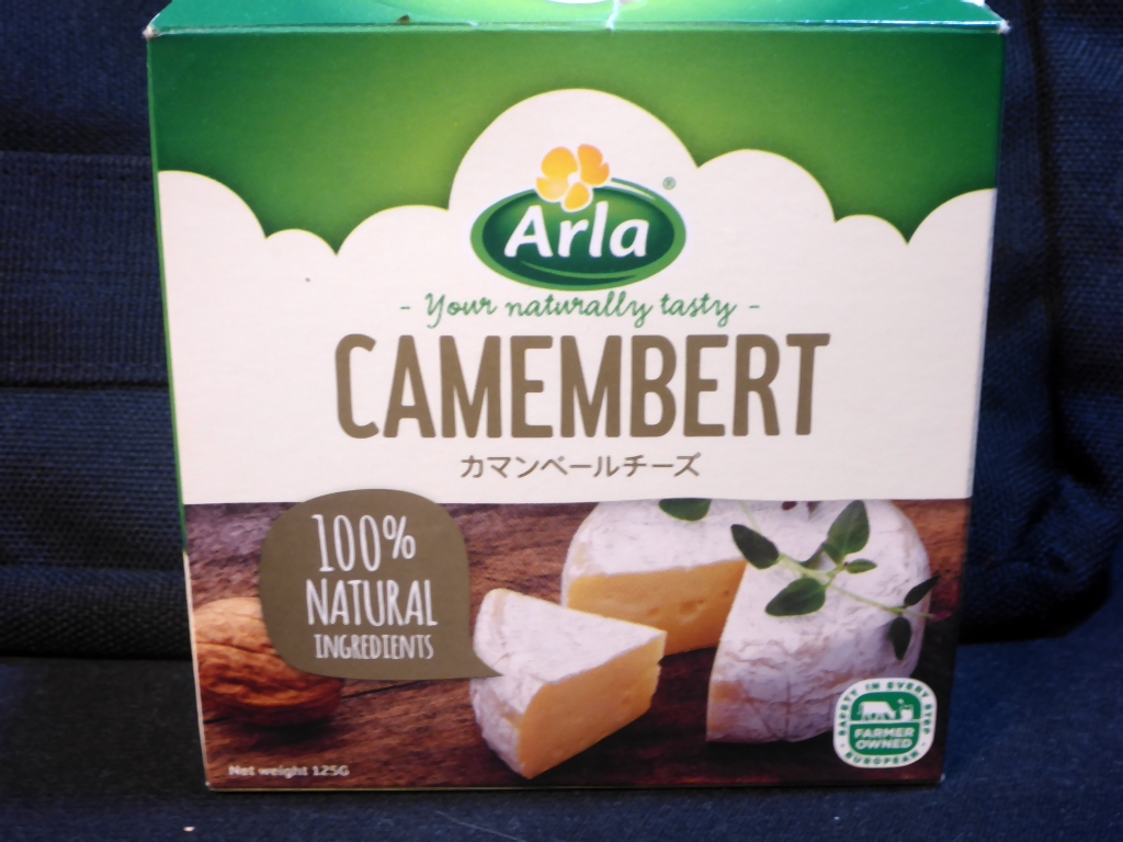 アーラ　カマンベールチーズ